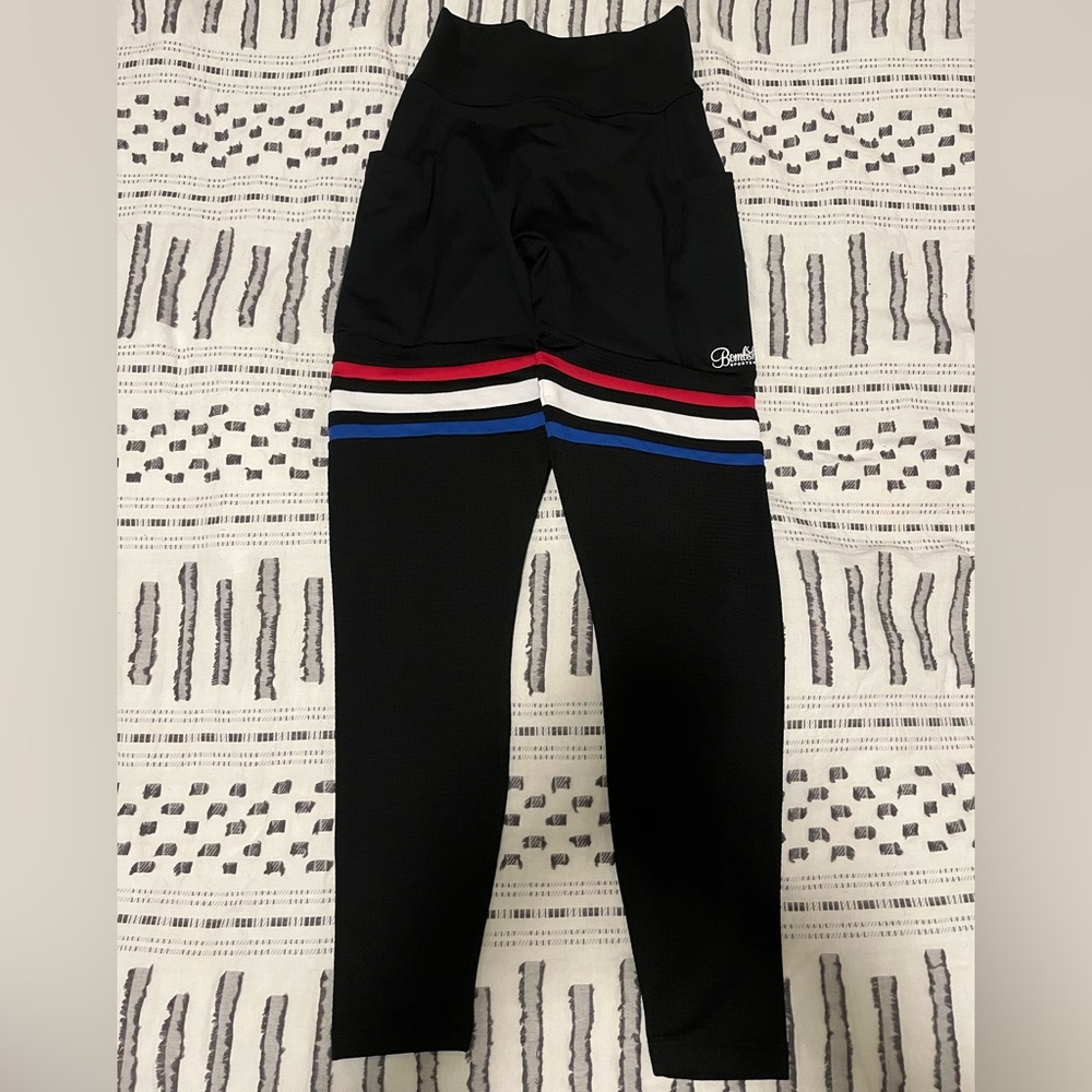Bombshell Sportswear Scrunch Butt Thigh Highs Leggings Size Medium